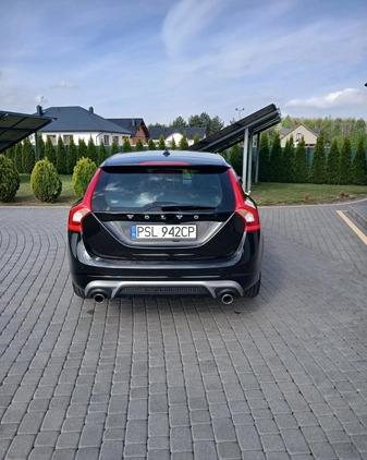 Volvo V60 cena 51900 przebieg: 213000, rok produkcji 2016 z Słupca małe 326